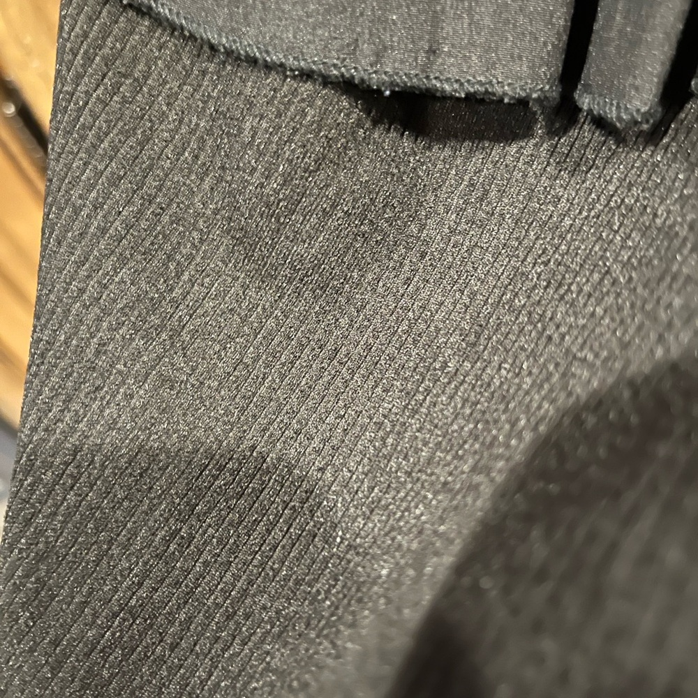 TCEC Black Off-Shoulder Ruffle Top - Picture 4 of 6